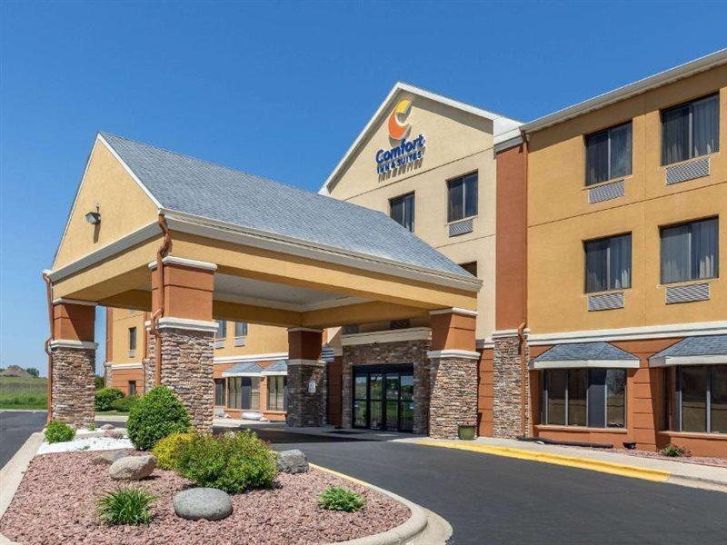 Comfort Inn & Suites Kenosha-Pleasant Prairie Extérieur photo
